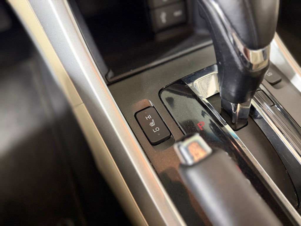 Used 2015 Honda Accord EX-L image 18