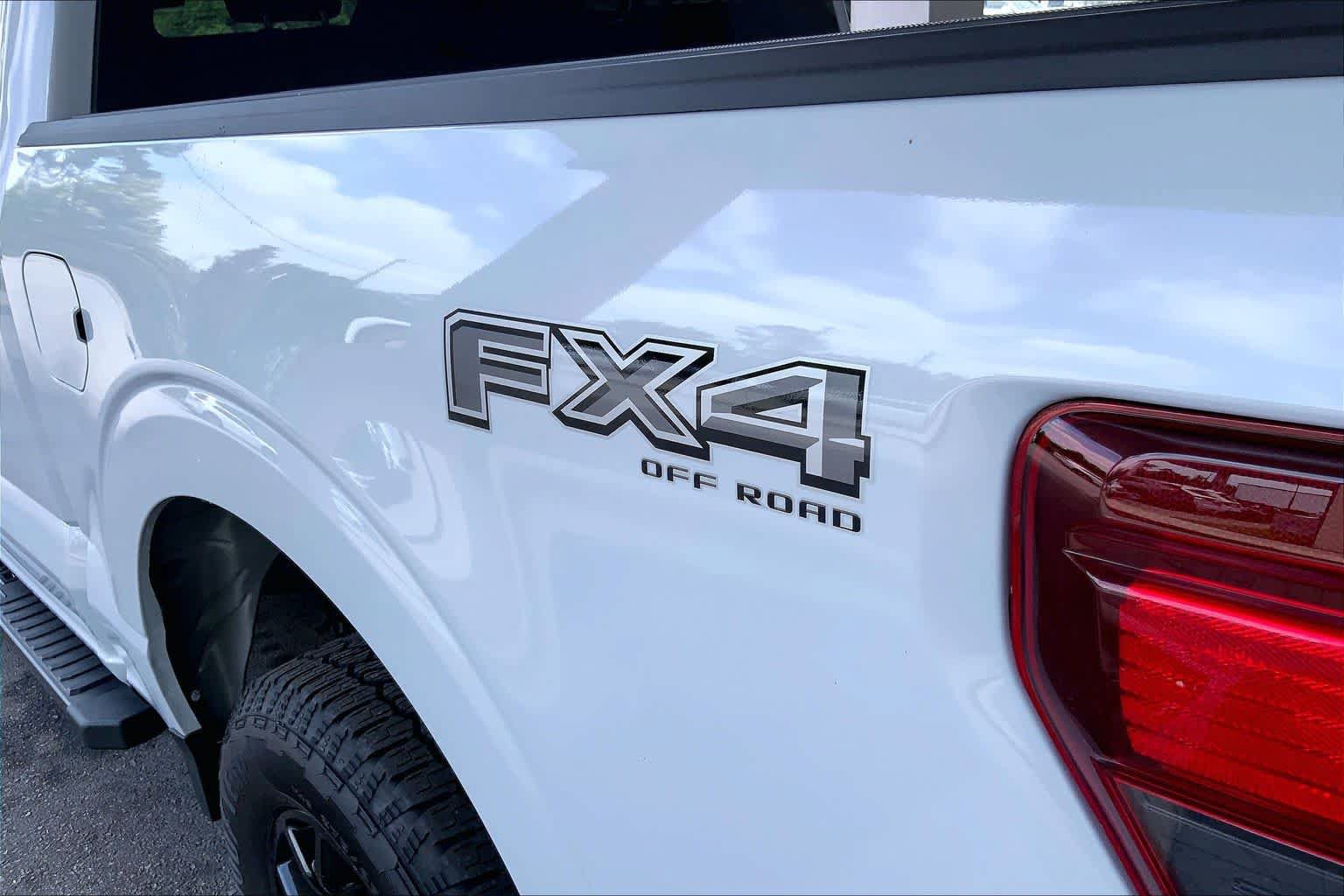 Used 2025 Ford F150 XLT w/ Equipment Group 302A MID AWD/4WD image 10