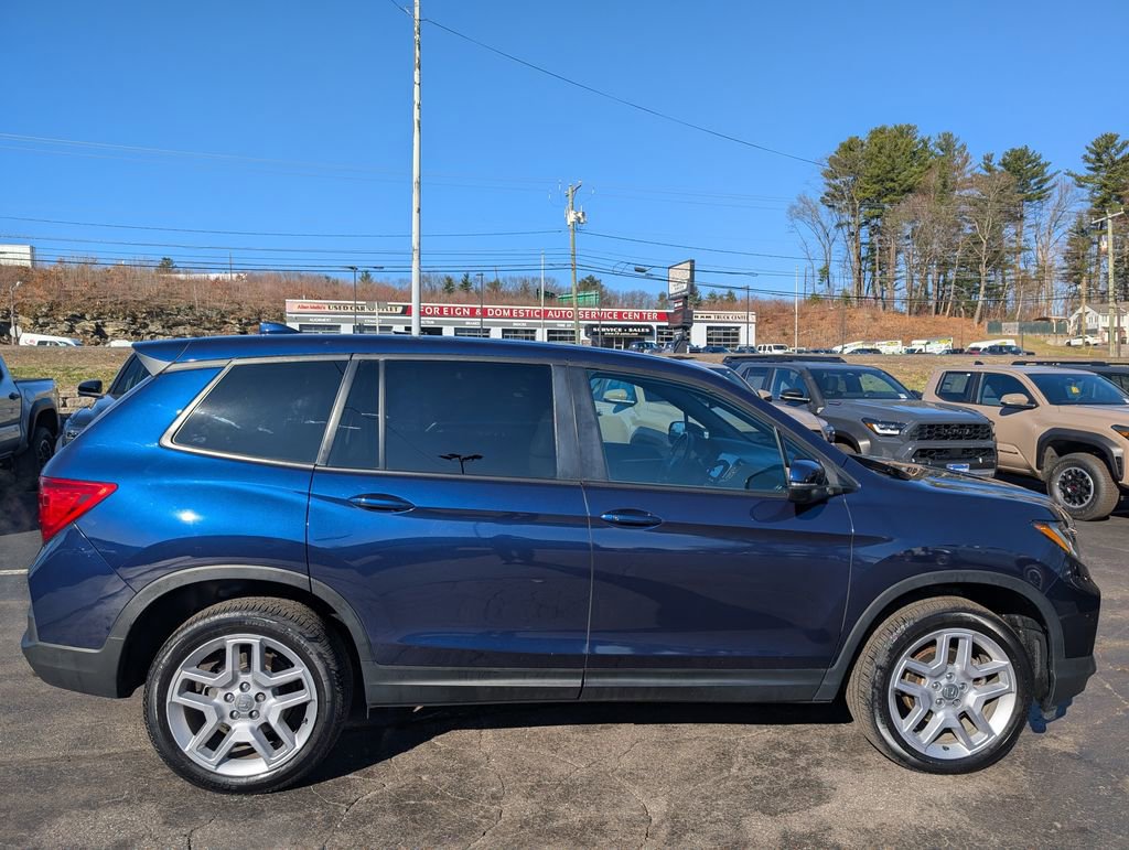 Used 2024 Honda Passport EX-L image 10
