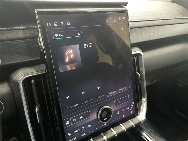 Certified 2025 GMC Acadia Elevation image 26