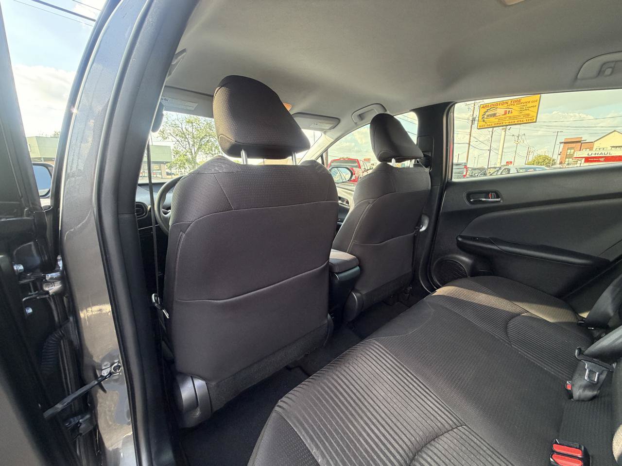 Used 2017 Toyota Prius Two FWD image 11