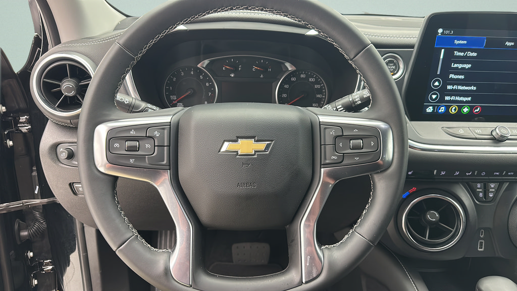 Used 2024 Chevrolet Blazer LT AWD/4WD image 15