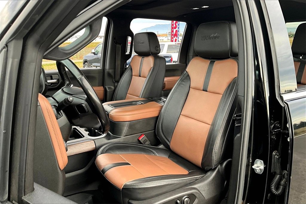 Used 2020 Chevrolet Silverado 3500 High Country w/ Z71 Off-Road Package image 26