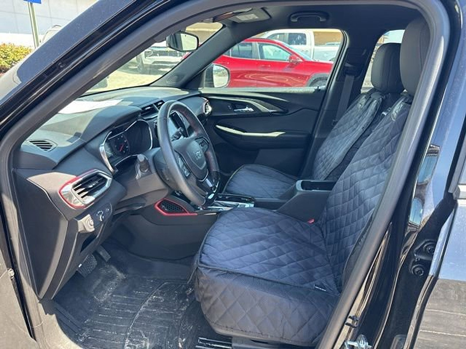 Used 2023 Chevrolet TrailBlazer RS w/ Convenience Package image 20
