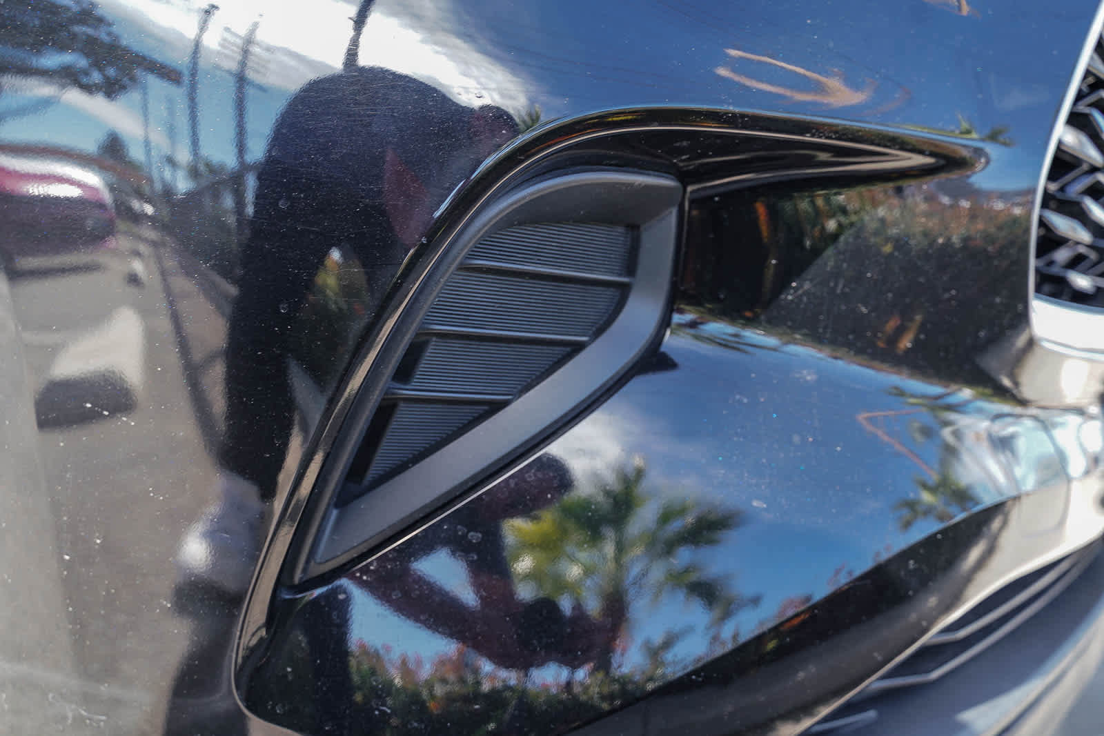 Used 2021 Toyota Highlander L image 4