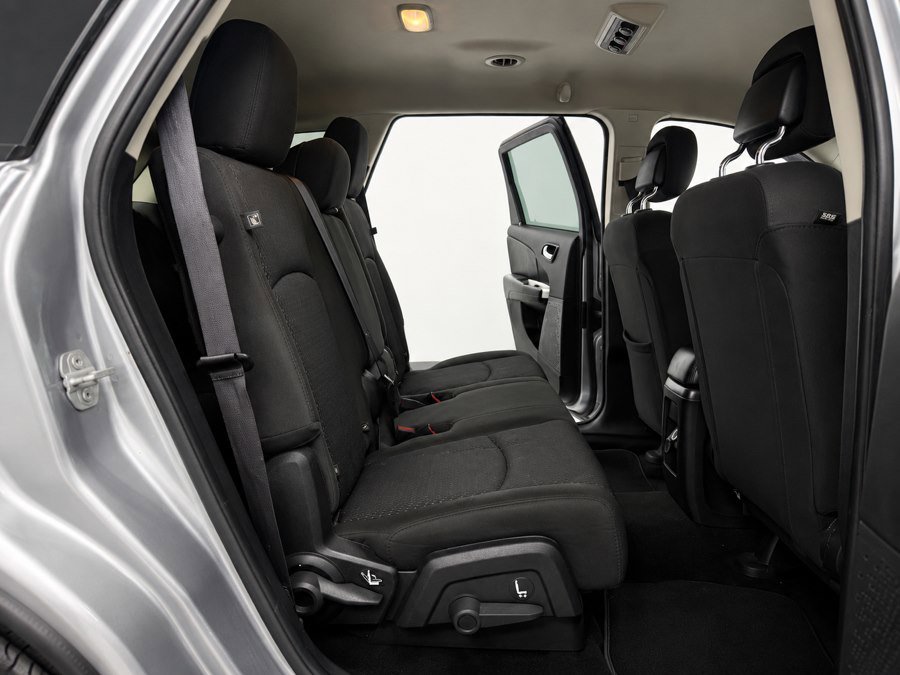 Used 2017 Dodge Journey SE w/ Flexible Seating Group FWD image 45