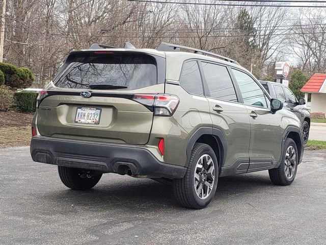Used 2026 Subaru Forester Premium AWD/4WD image 3