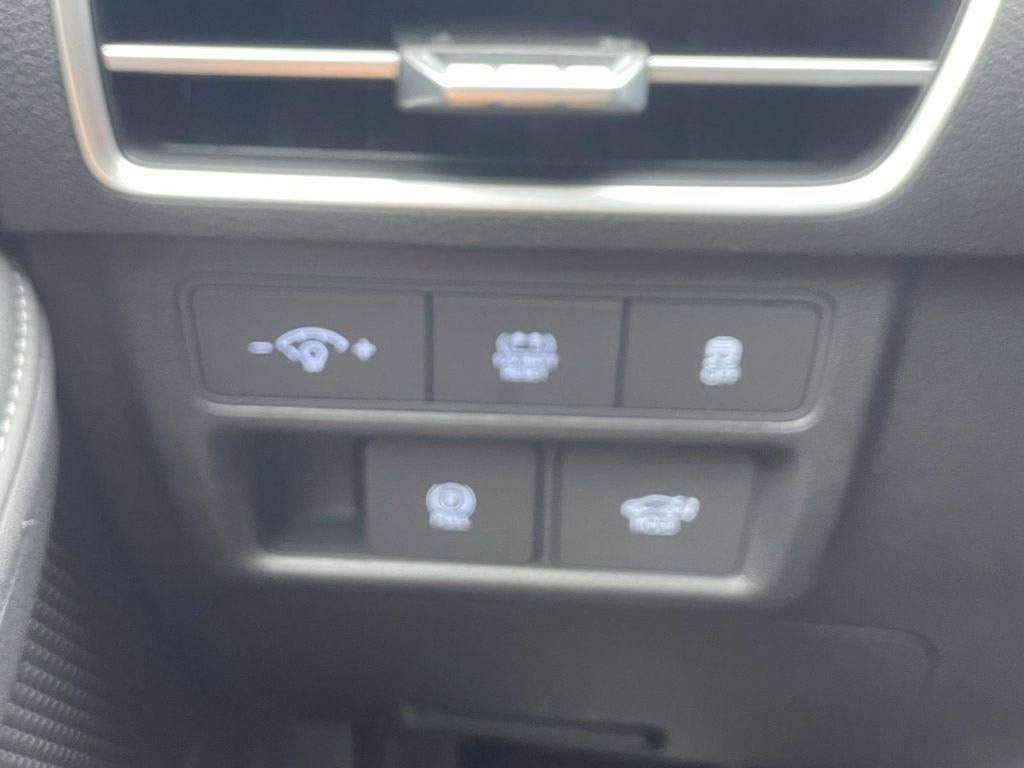 New 2026 Hyundai Sonata Limited FWD image 40