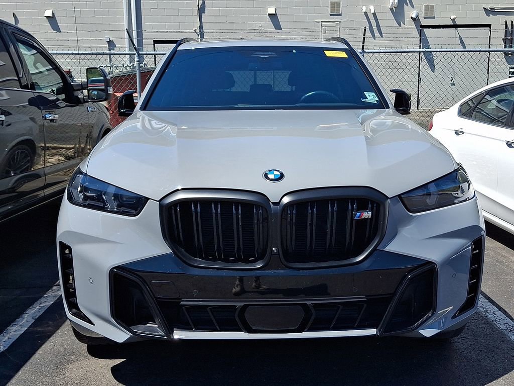 Used 2024 BMW X5 M60i AWD/4WD image 2