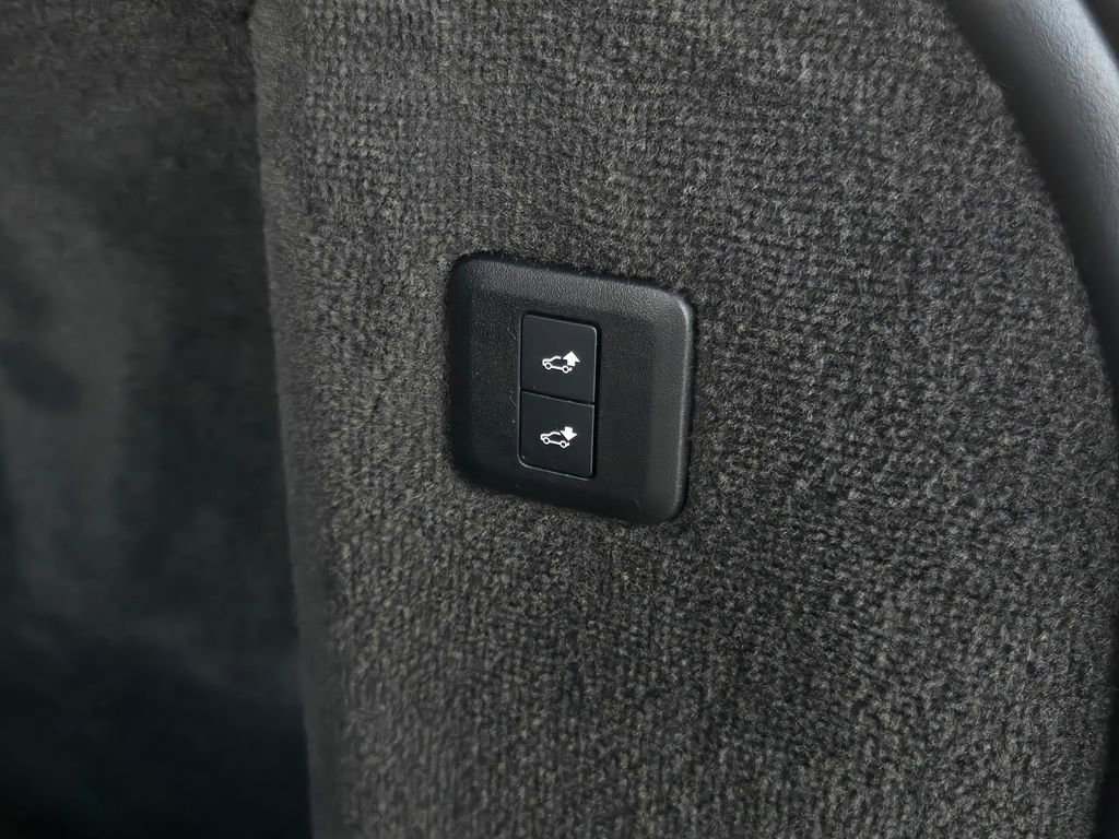 Used 2020 Land Rover Range Rover Sport HSE image 37