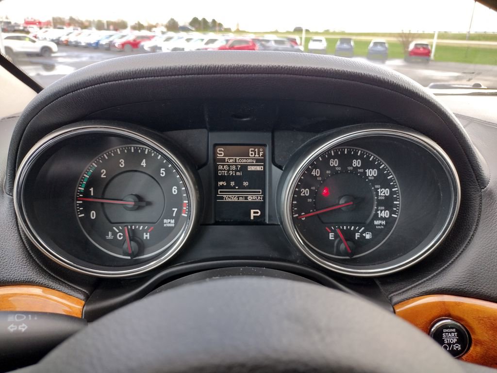 Used 2013 Jeep Grand Cherokee Overland w/ Advance Technology Group image 27