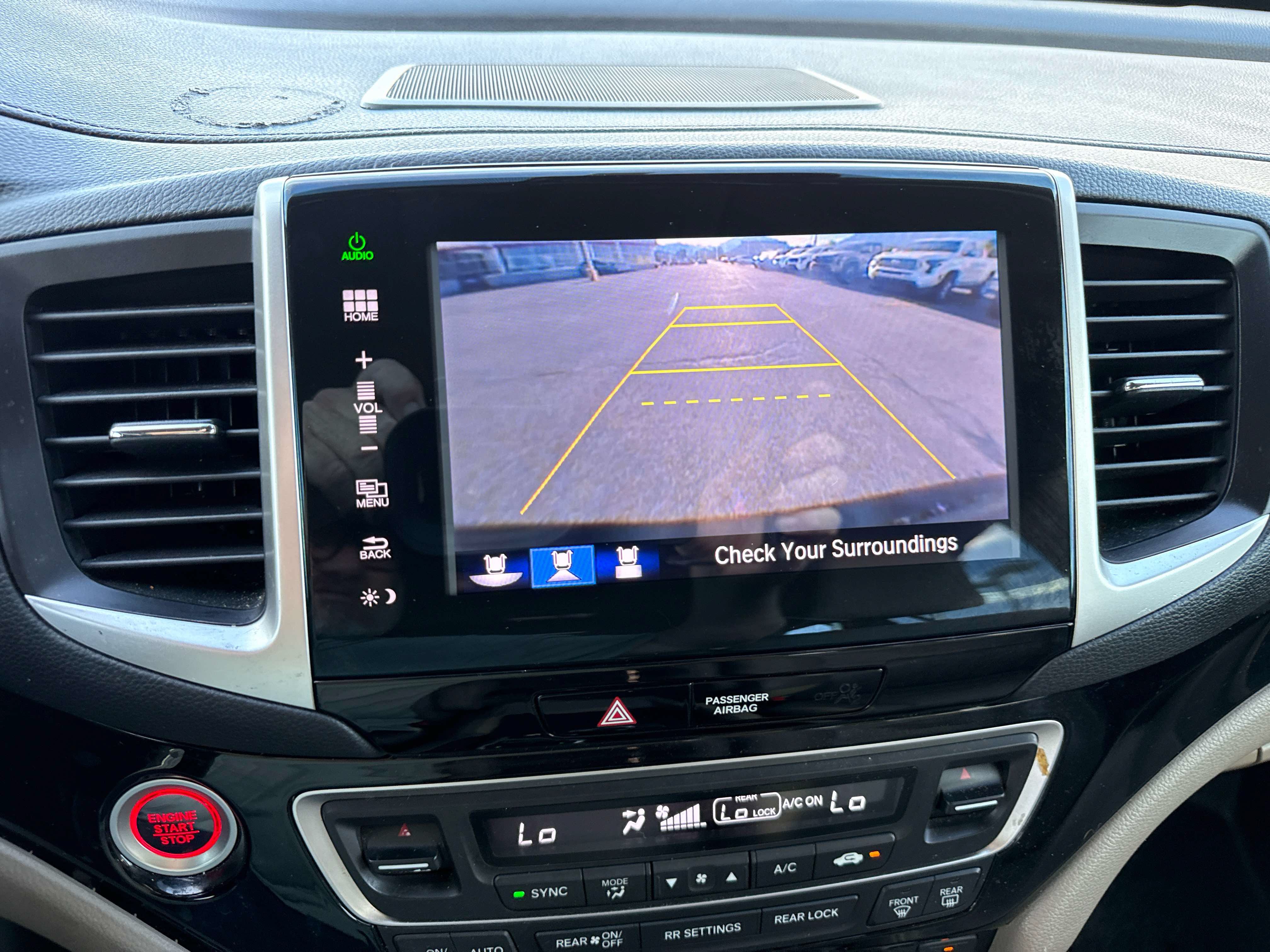 Used 2016 Honda Pilot Touring image 24