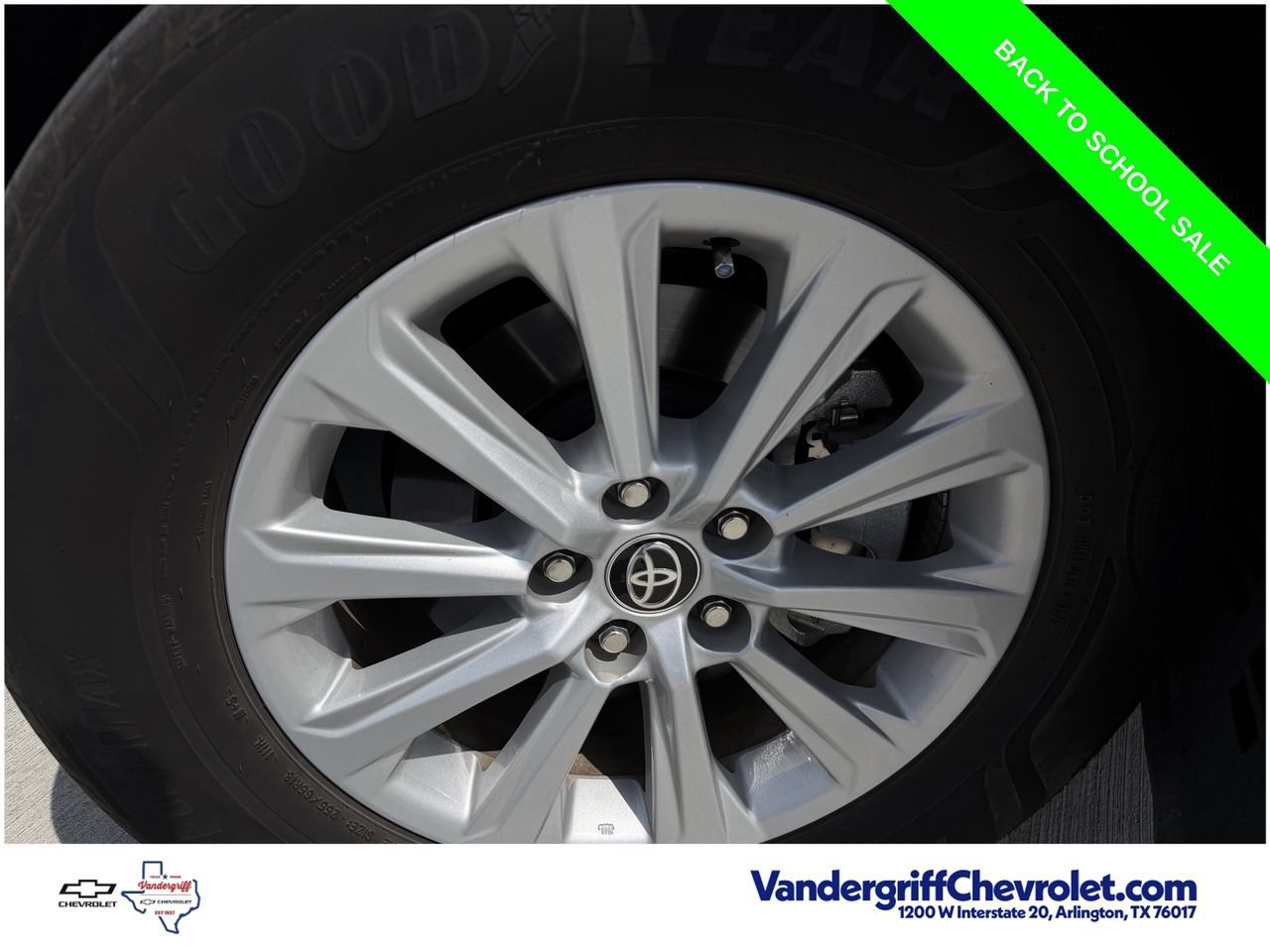 Used 2025 Toyota Grand Highlander FWD image 9