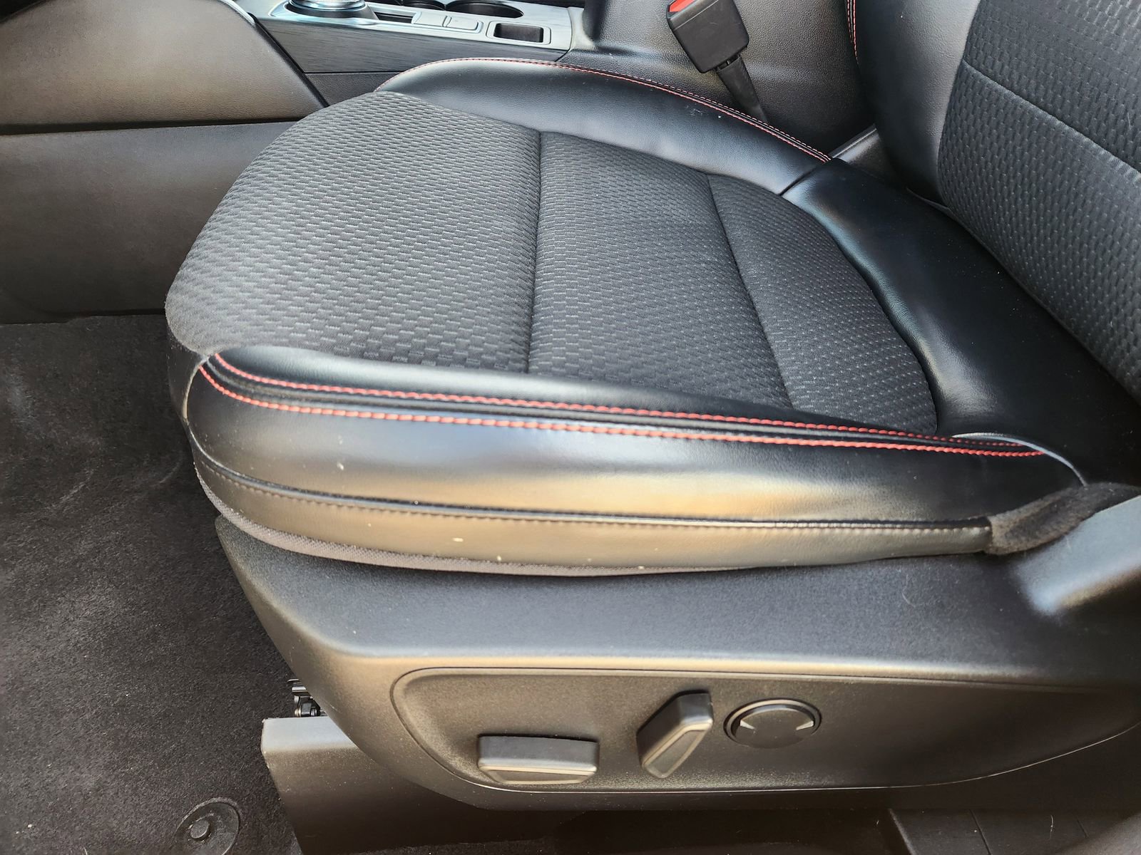 Used 2023 Ford Escape ST-Line w/ Tech Pack #1 image 27