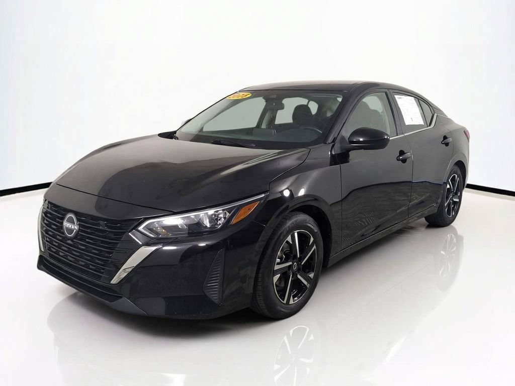 Used 2025 Nissan Sentra SV FWD image 9