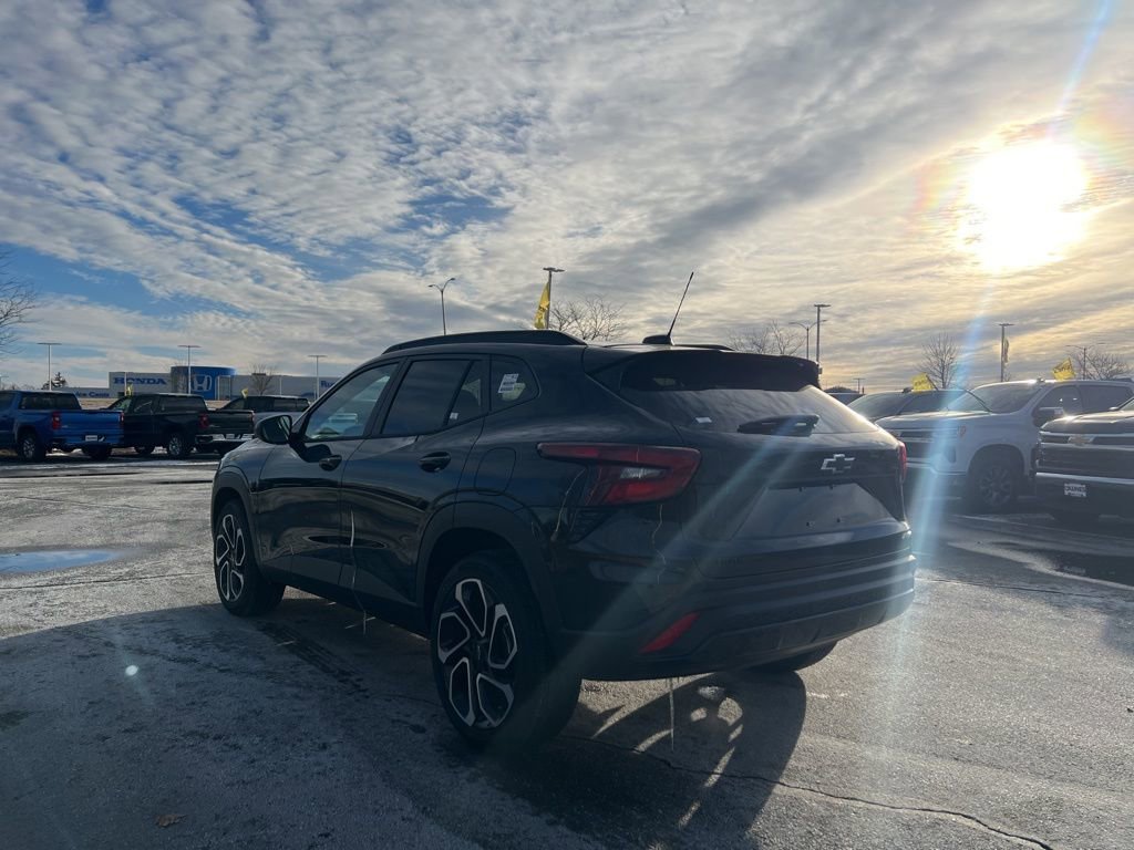 New 2026 Chevrolet Trax RS w/ Sunroof Package image 5