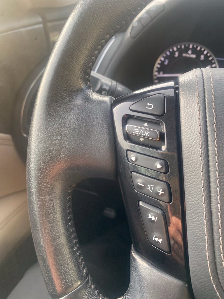 Used 2023 Nissan Armada Platinum w/ Captain's Chairs Package AWD/4WD image 31