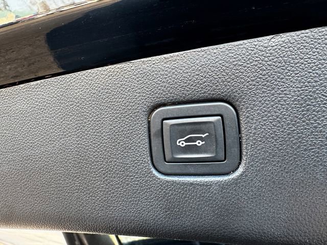 Used 2019 Chevrolet Blazer RS image 19