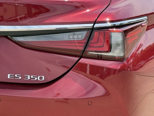 Used 2019 Lexus ES 350 w/ Premium Package FWD image 6