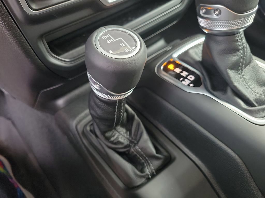 New 2026 Jeep Gladiator Sport AWD/4WD image 33
