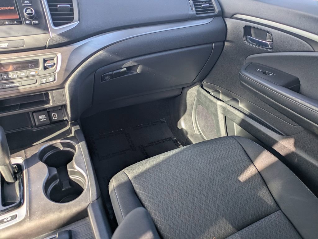 Used 2019 Honda Ridgeline Sport image 15