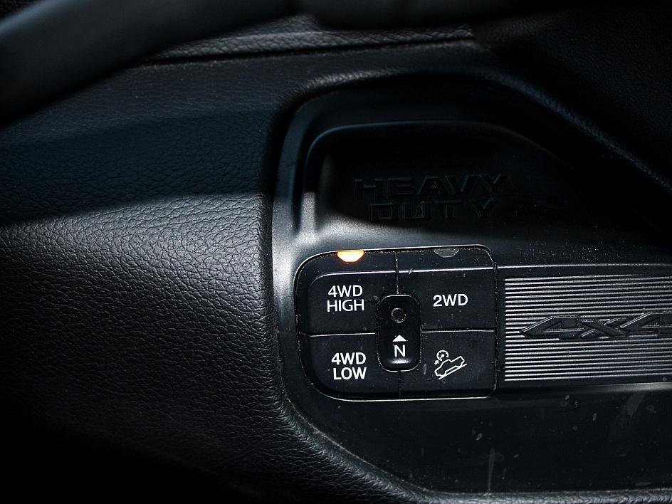 Used 2021 RAM 2500 Laramie w/ Night Edition image 12