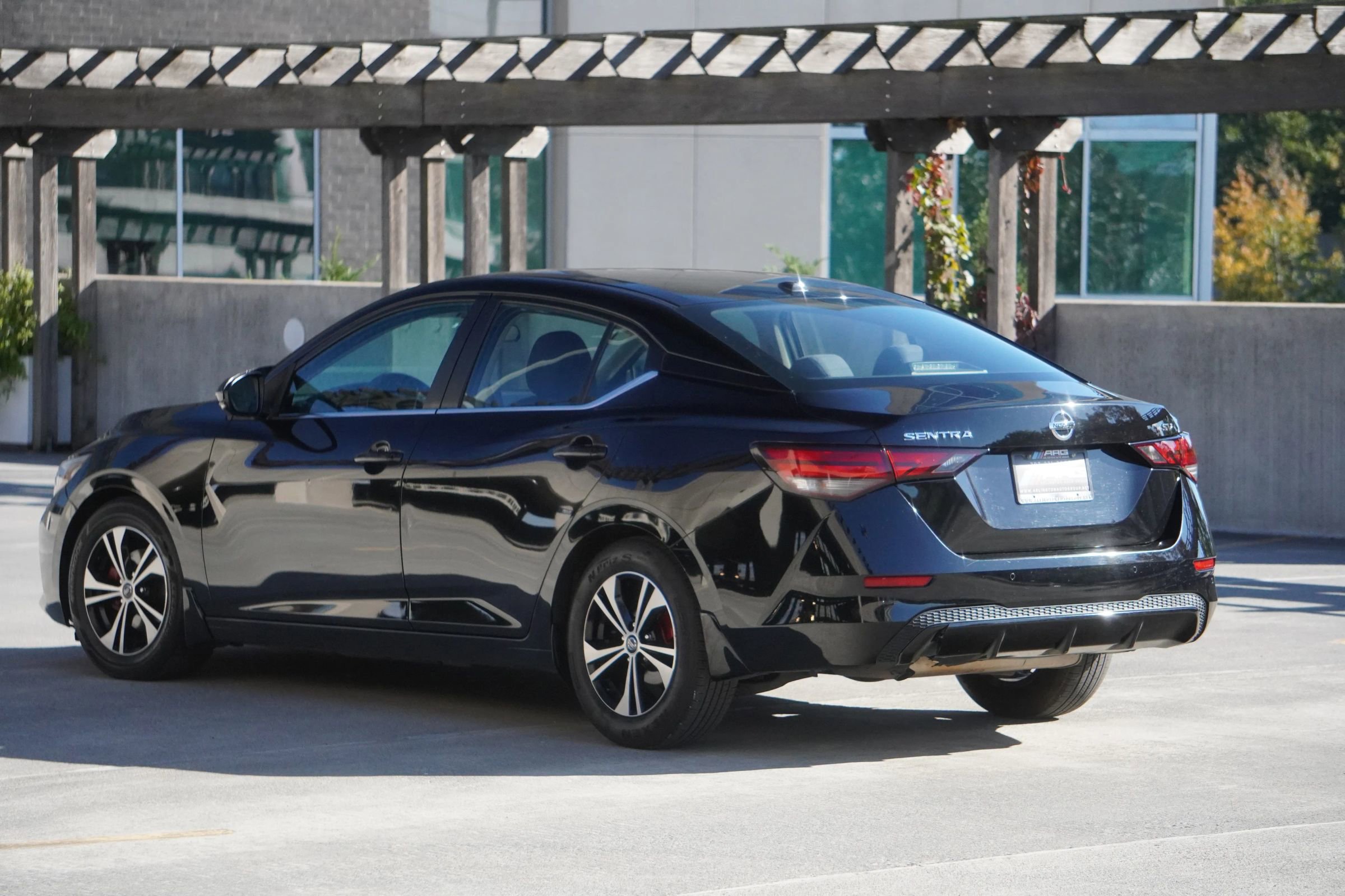 Used 2020 Nissan Sentra SV w/ Trunk Package image 15