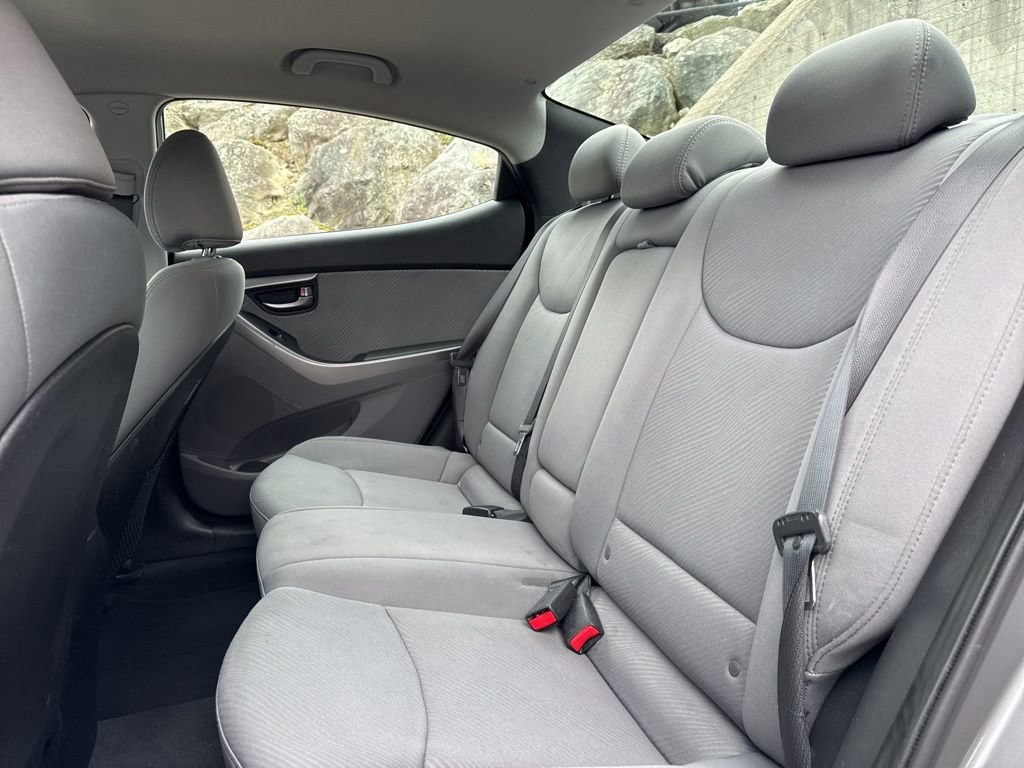 Used 2013 Hyundai Elantra GLS w/ Preferred Pkg FWD image 21