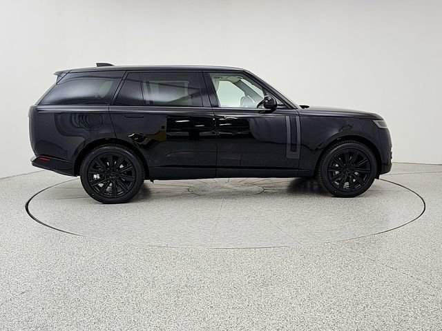 New 2026 Land Rover Range Rover Long Wheelbase SE AWD/4WD image 4