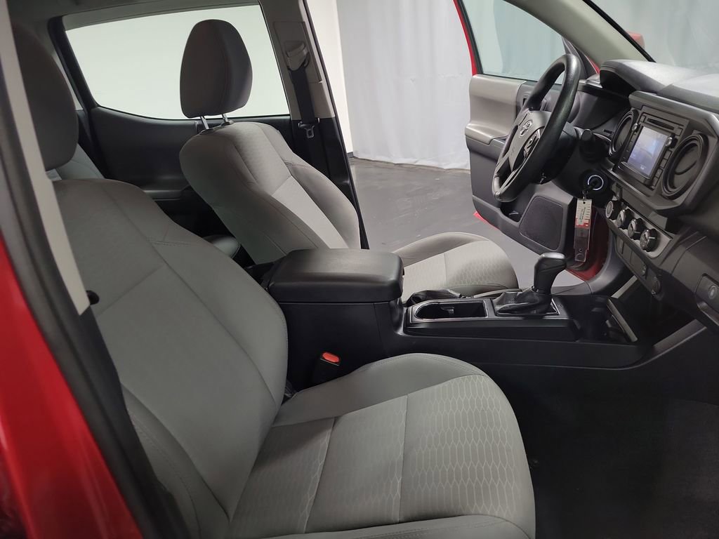 Used 2018 Toyota Tacoma SR w/ SR Convenience Package image 22