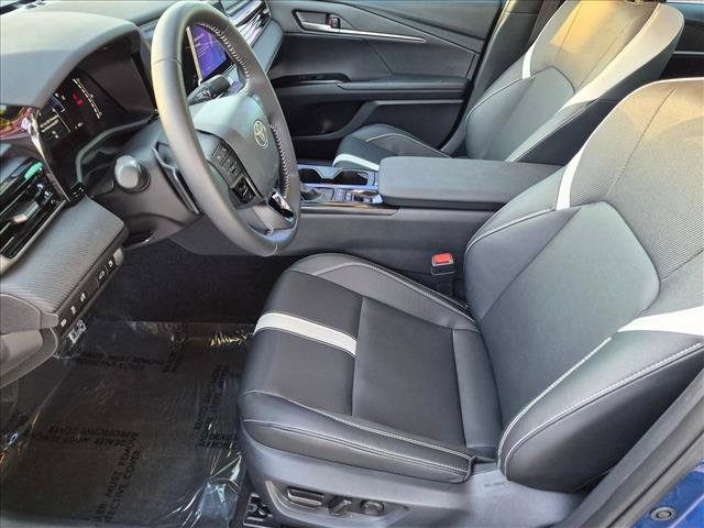 Certified 2026 Toyota Camry SE FWD image 14