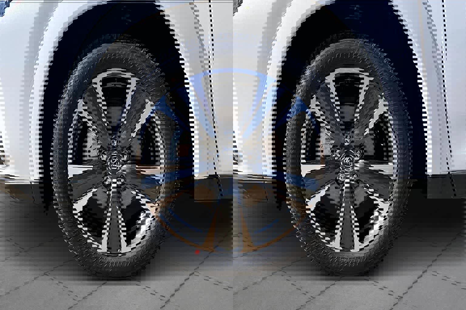 New 2026 Lexus UX 300h FWD image 20