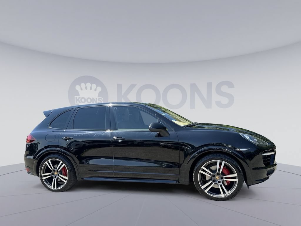Used 2014 Porsche Cayenne GTS AWD/4WD image 8