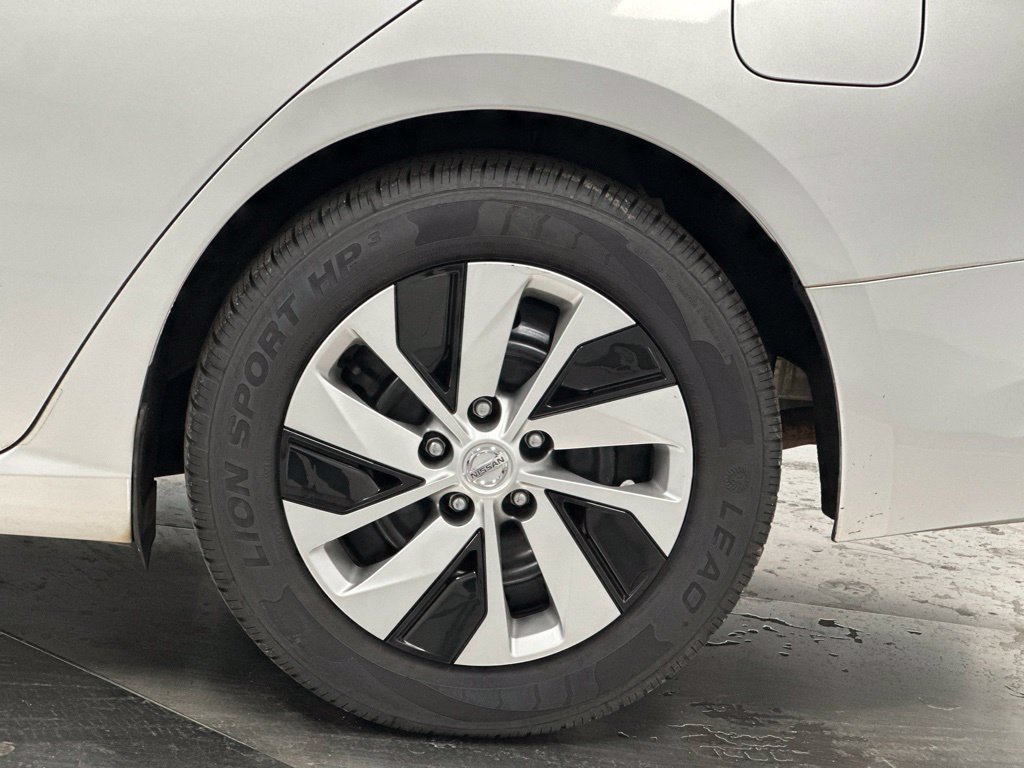 Used 2019 Nissan Altima 2.5 S FWD image 21