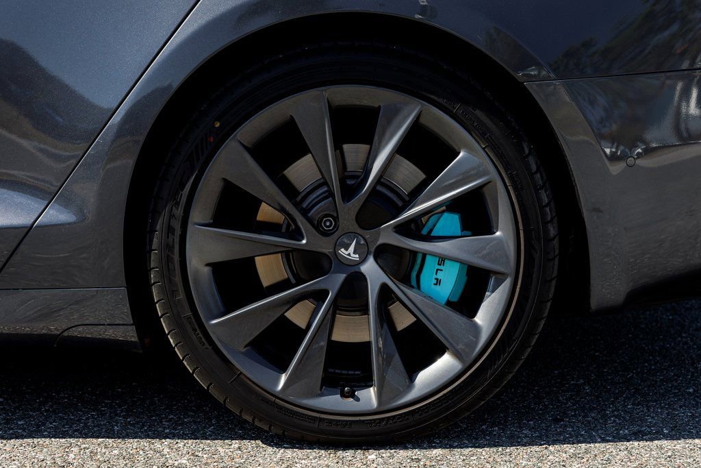 Used 2020 Tesla Model S Performance image 14