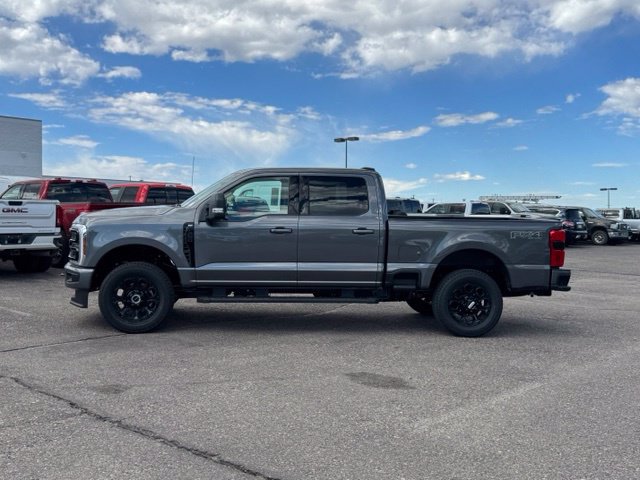 New 2027 Ford F250 XLT w/ XLT Premium Package AWD/4WD image 2