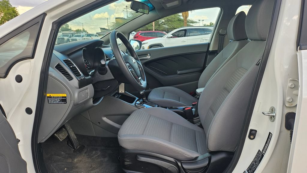 Used 2017 Kia Forte LX w/ LX Popular Package FWD image 26