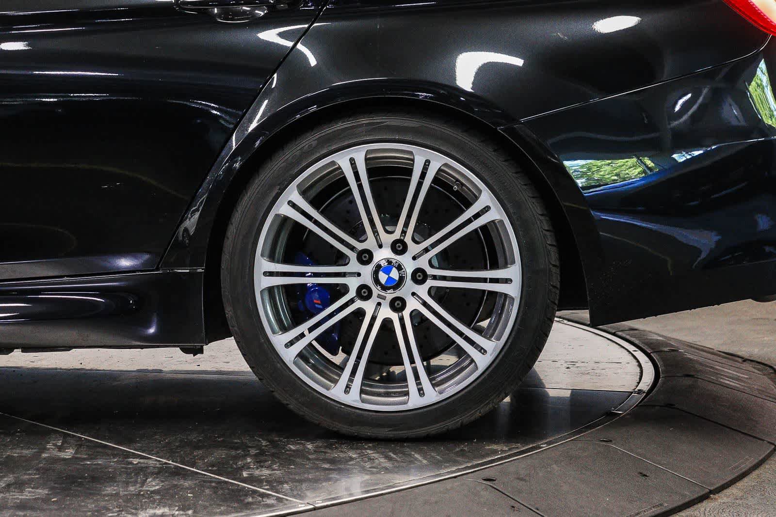 Used 2018 BMW M3 w/ Competition Package RWD image 10