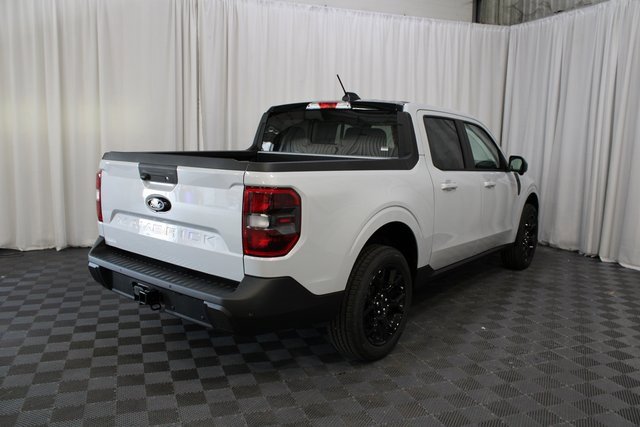 New 2025 Ford Maverick Lariat w/ Black Appearance Package image 24