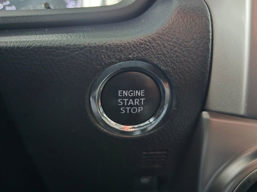 Used 2024 Toyota 4Runner SR5 Premium w/ Moonroof Package AWD/4WD image 33