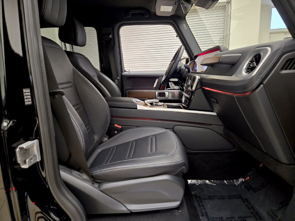 Used 2024 Mercedes-Benz G 550 image 23