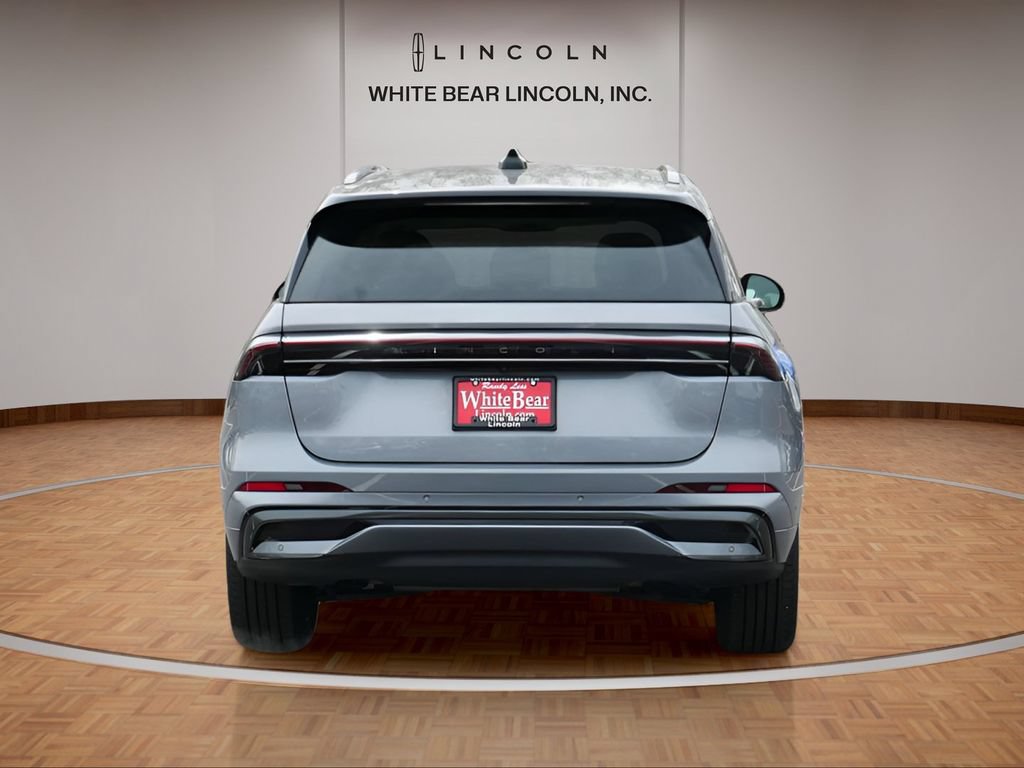 Used 2024 Lincoln Nautilus Black Label w/ Jet Appearance Package (87T) AWD/4WD image 6