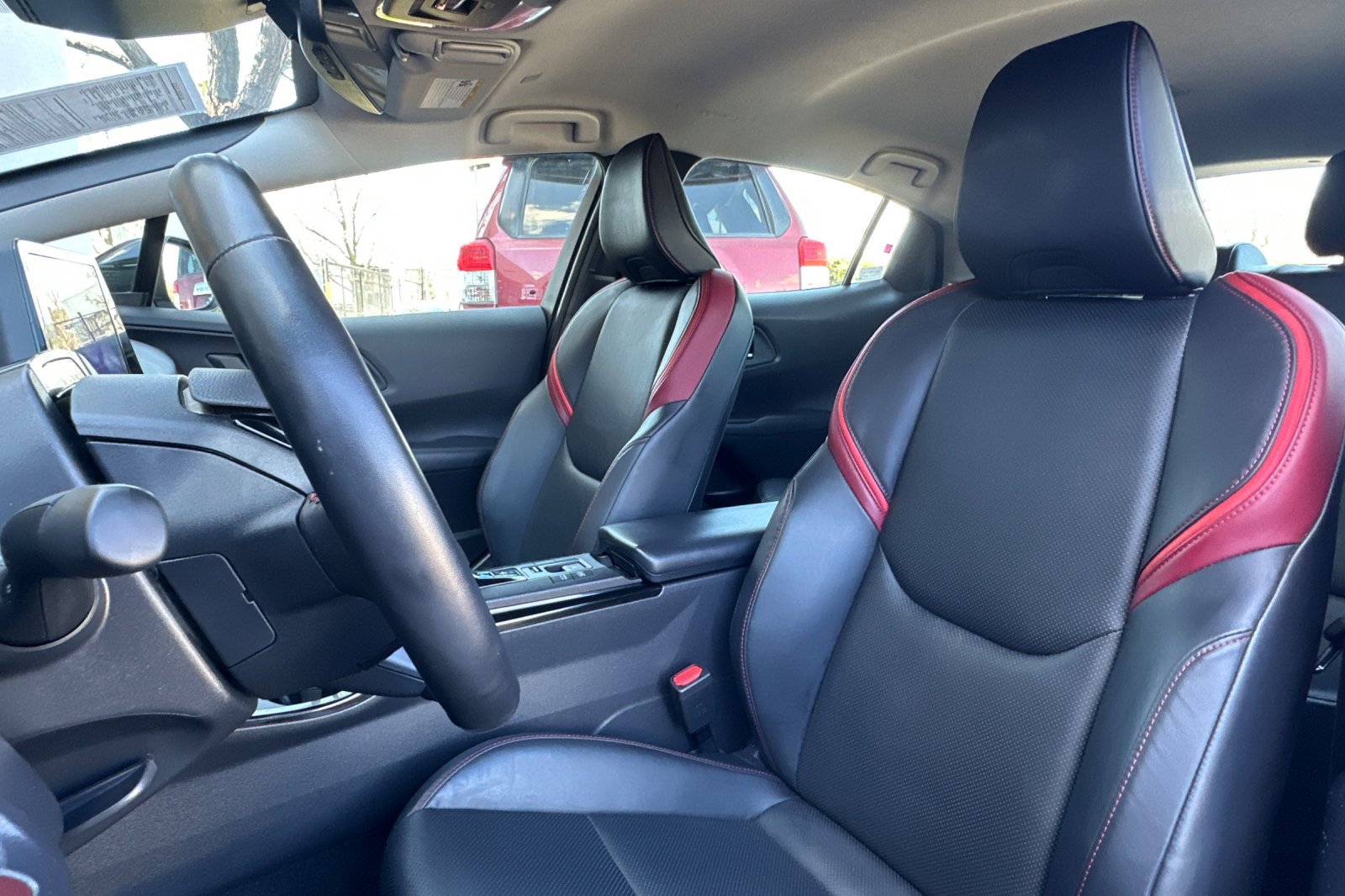 Used 2024 Toyota Prius Prime XSE Premium image 22