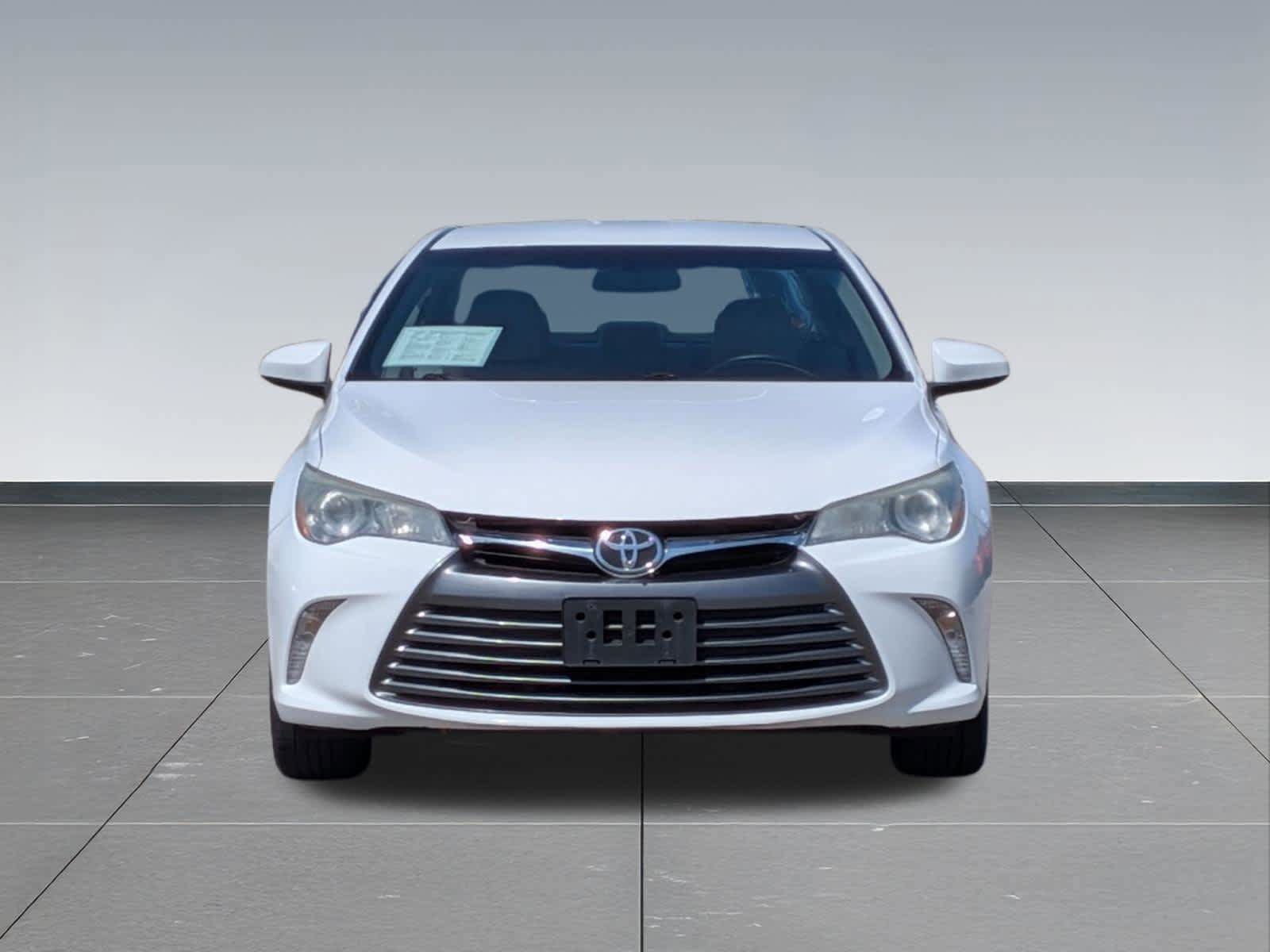 Used 2015 Toyota Camry LE FWD image 8