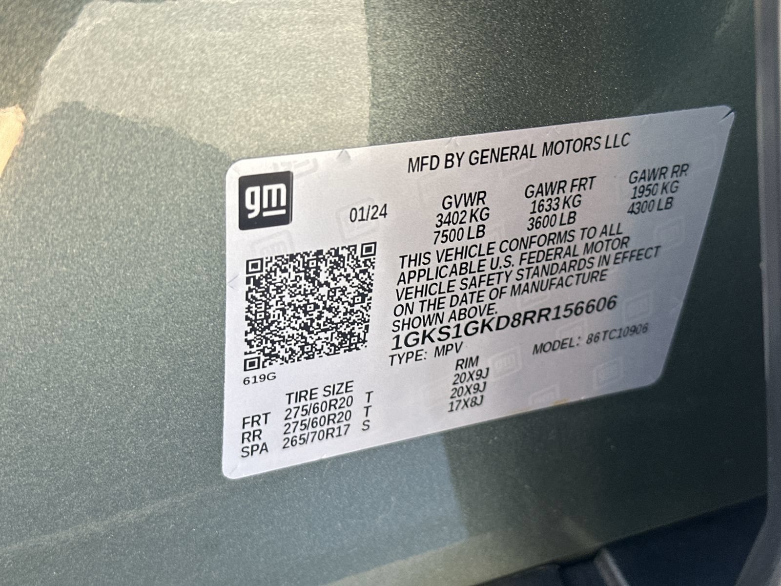 Used 2024 GMC Yukon XL SLT RWD image 36