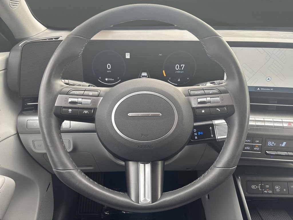 Used 2024 Hyundai Kona Limited image 18