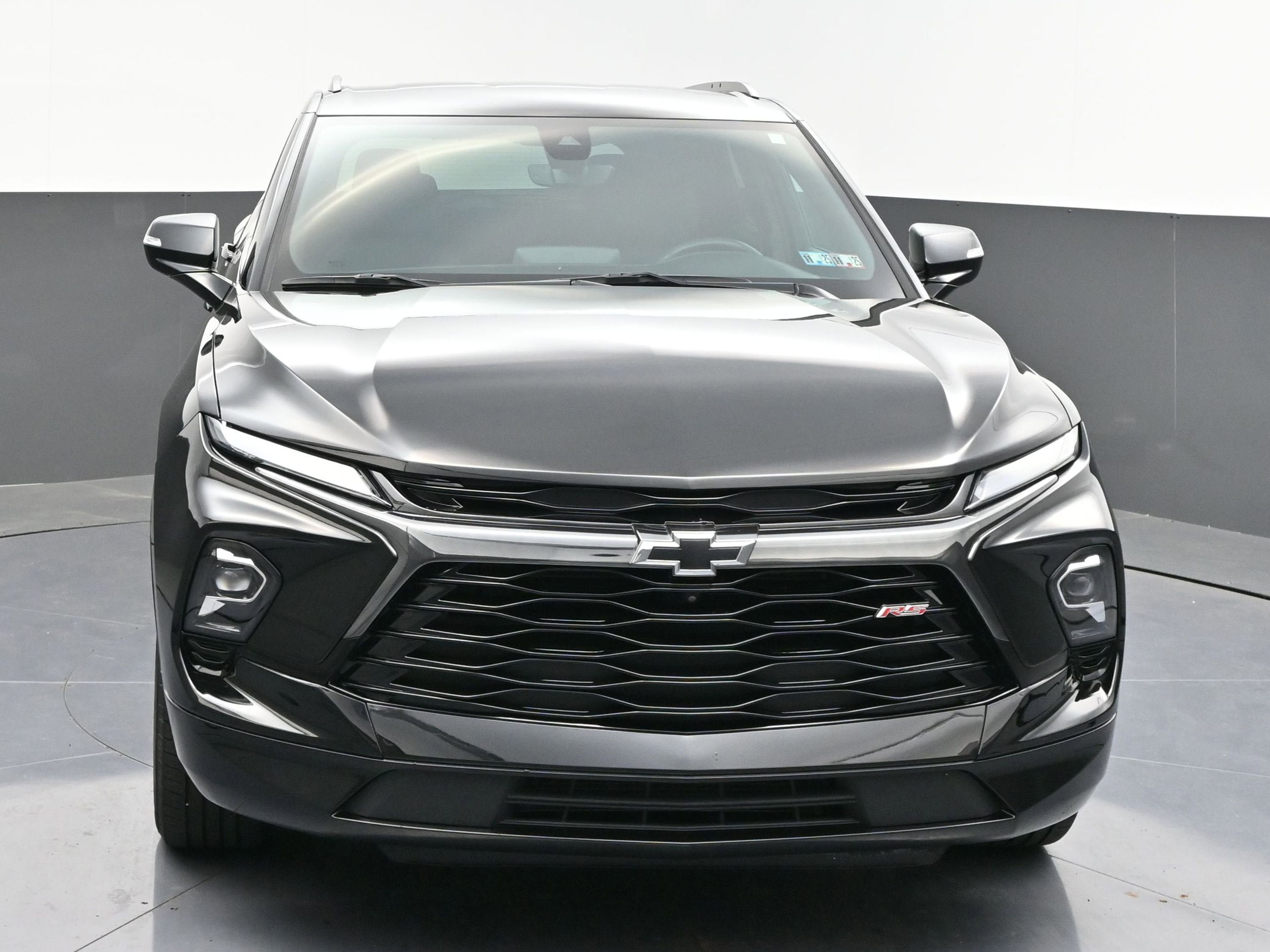 Used 2024 Chevrolet Blazer RS w/ Driver Confidence II Package AWD/4WD image 2