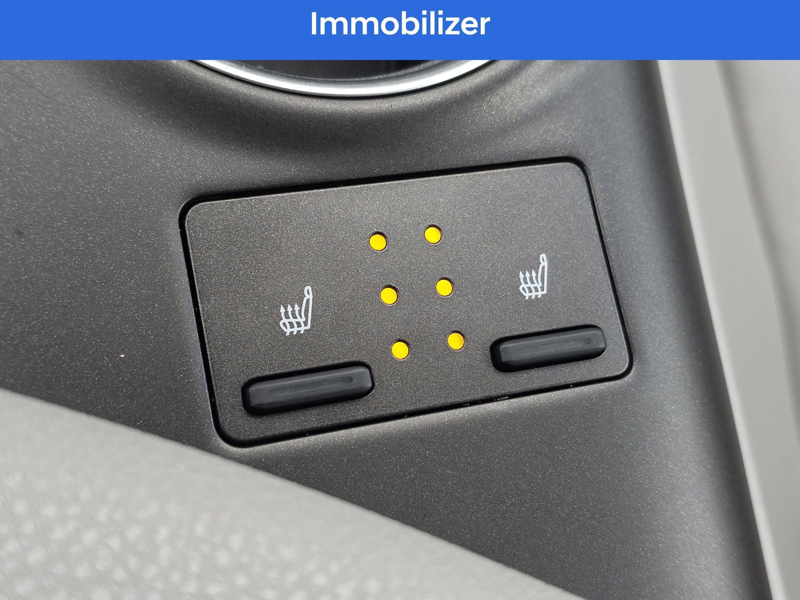 Used 2023 Toyota Camry XLE image 27