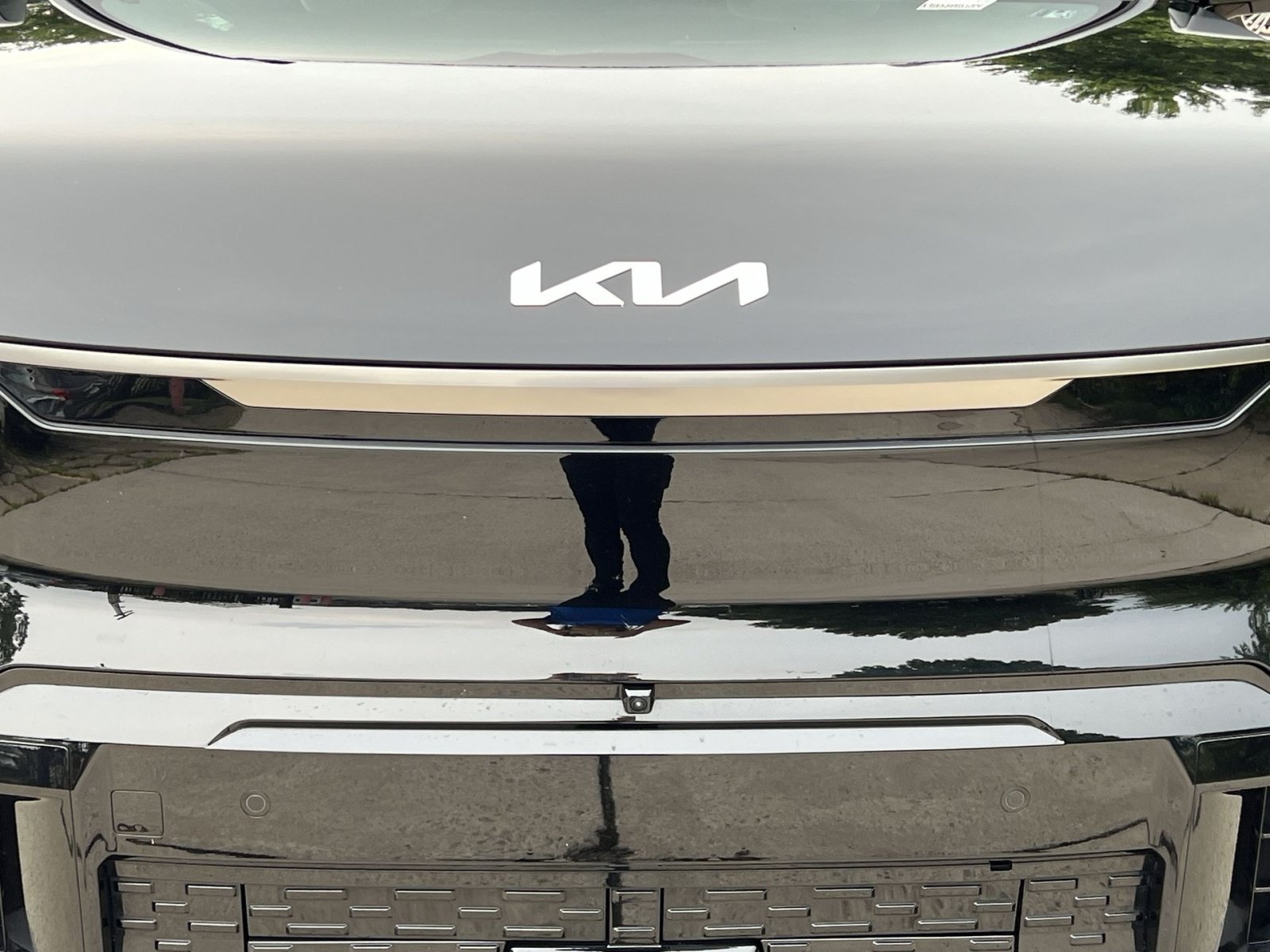 Used 2024 Kia EV9 GT-Line AWD/4WD image 12