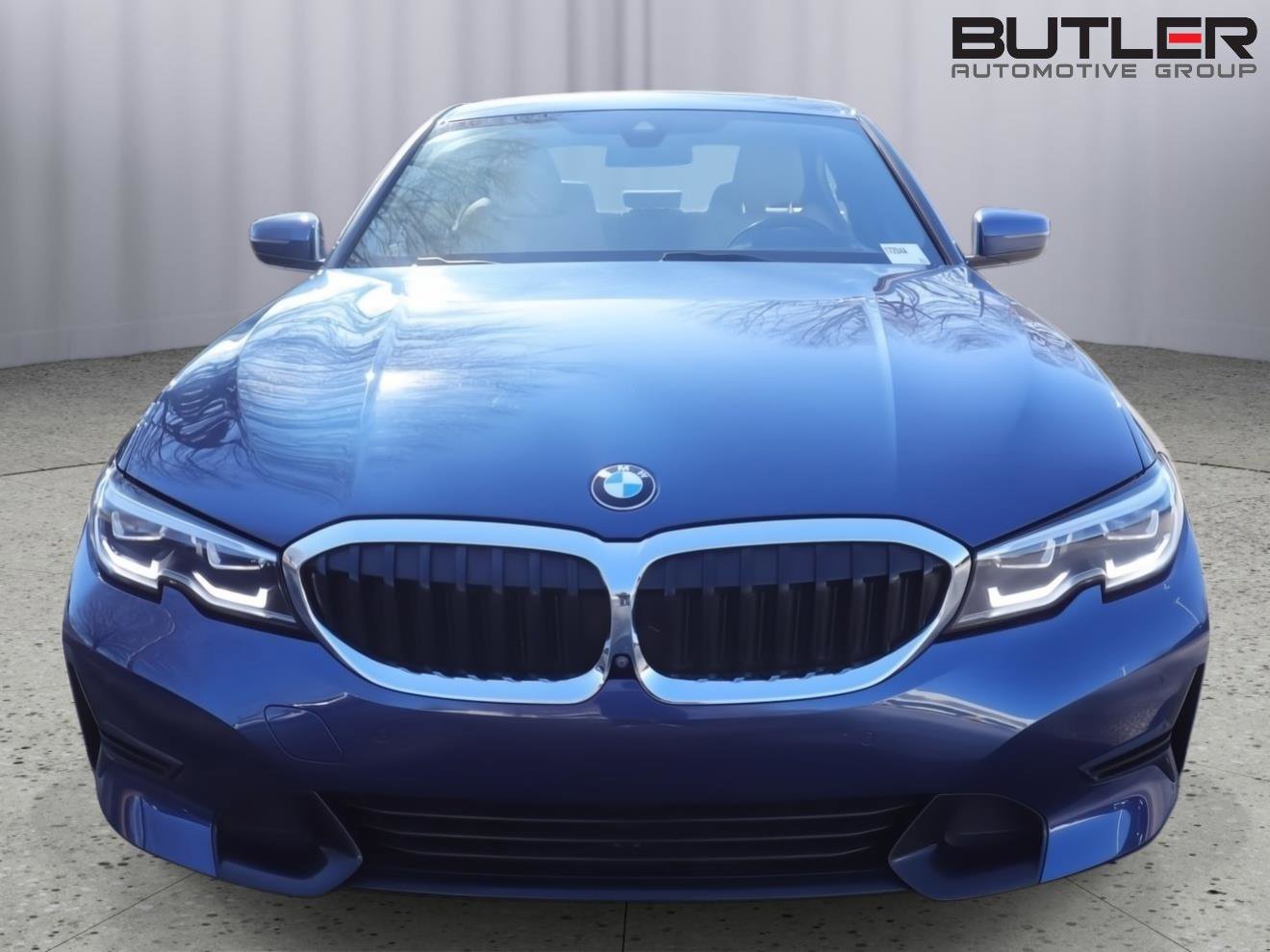 Used 2021 BMW 330i Sedan image 2